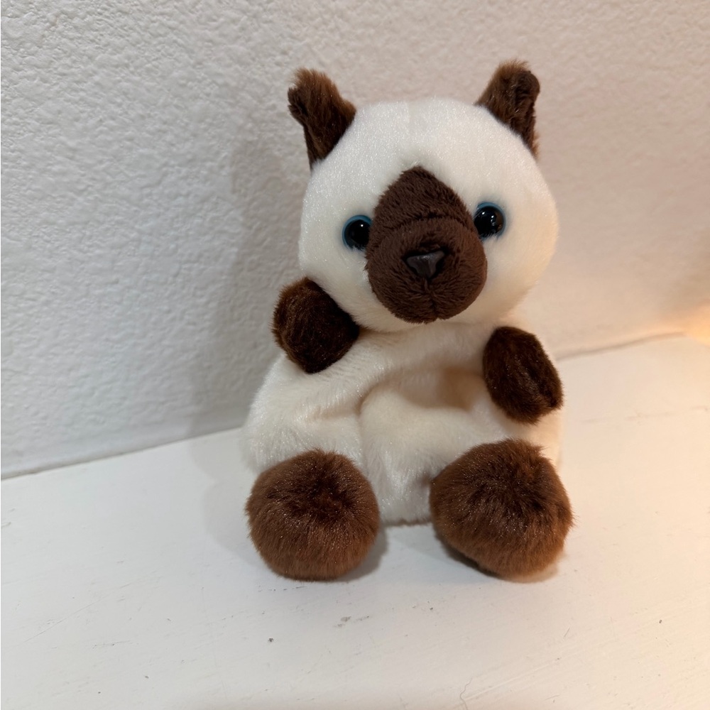 Palm Pals cat Plush Stuffed Animal Mini Soft Toy Cute Collectible 6”